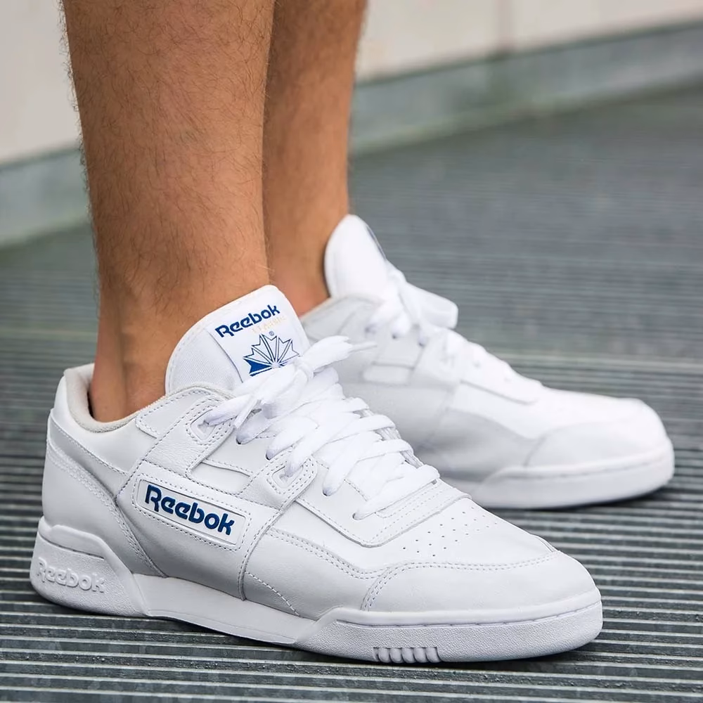 Do czego pasują białe buty Reebok Classic?