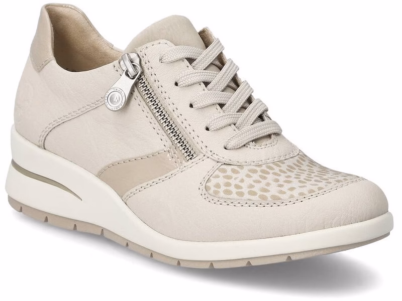 Jakie buty były modne w 2012 roku?