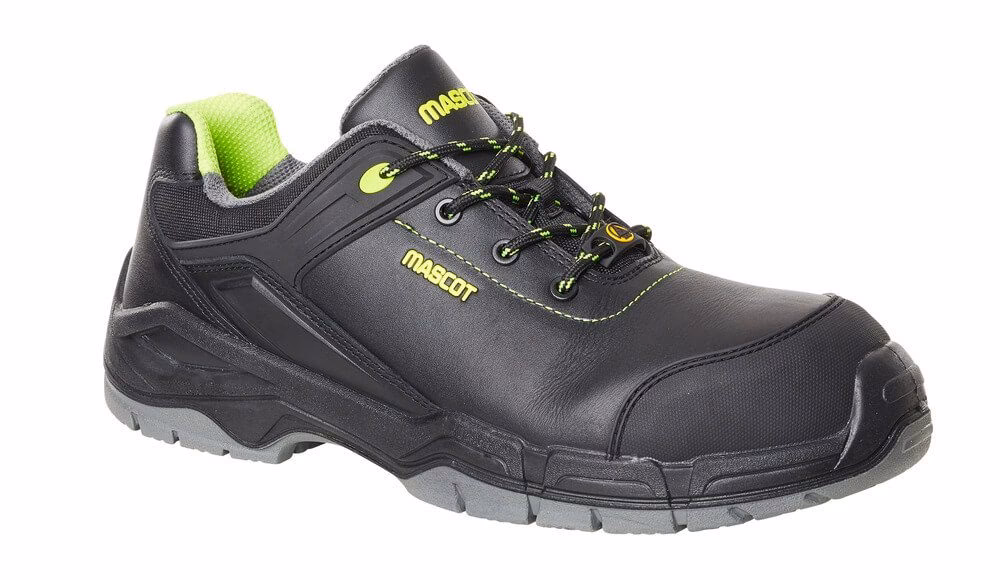 Jakie wymagania musi spełniać obuwie robocze S3?