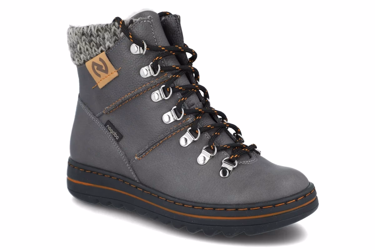 Na co zwrócić uwagę kupując buty skórzane?