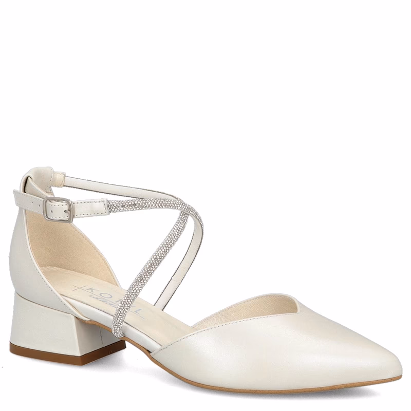 Jakie modele butów ślubnych są najlepsze na szeroką stopę?