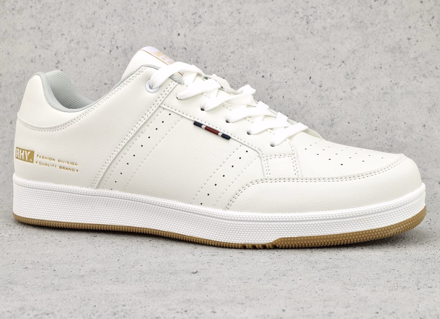 Jak sprawdzić czy but pasuje?