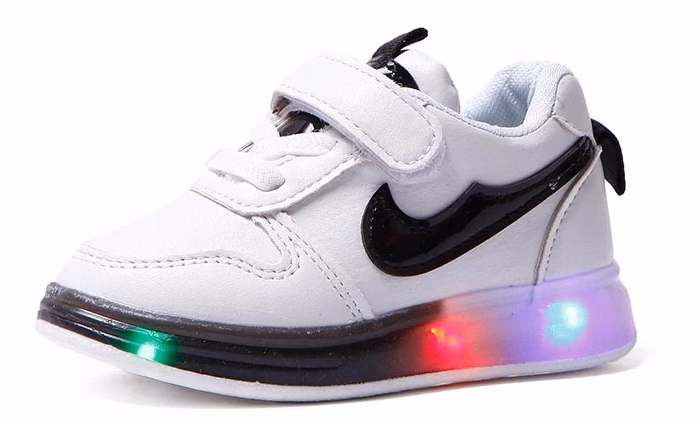 Jakie są buty świecące Nike dla dzieci?