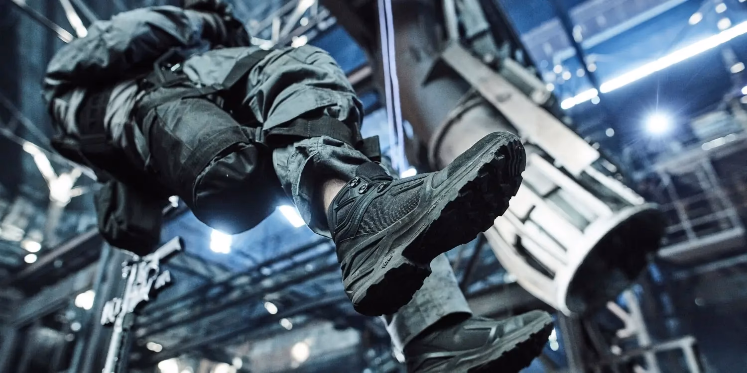 Na co zwrócić uwagę kupując buty wojskowe?