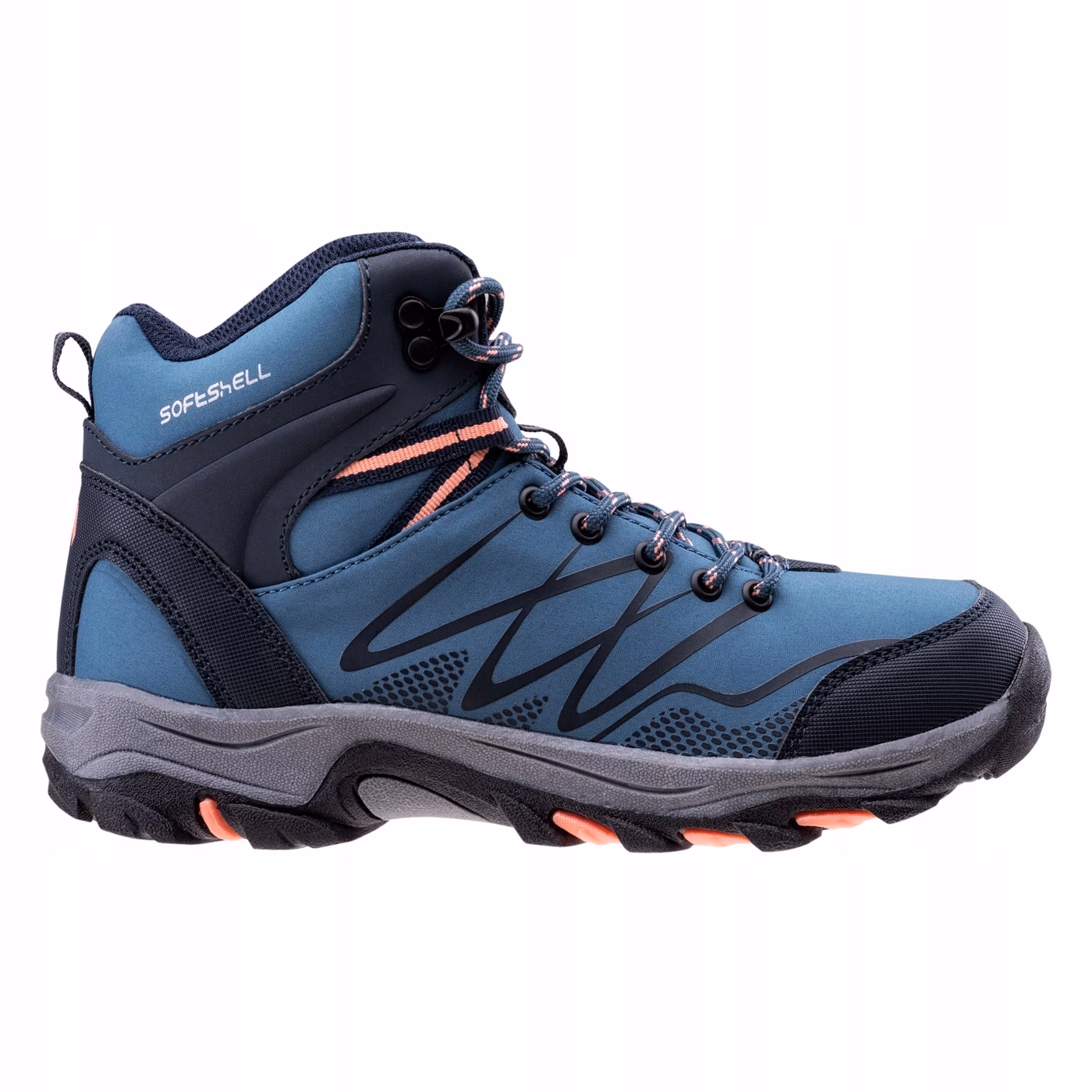 Czym się różnią buty trekkingowe od górskich?