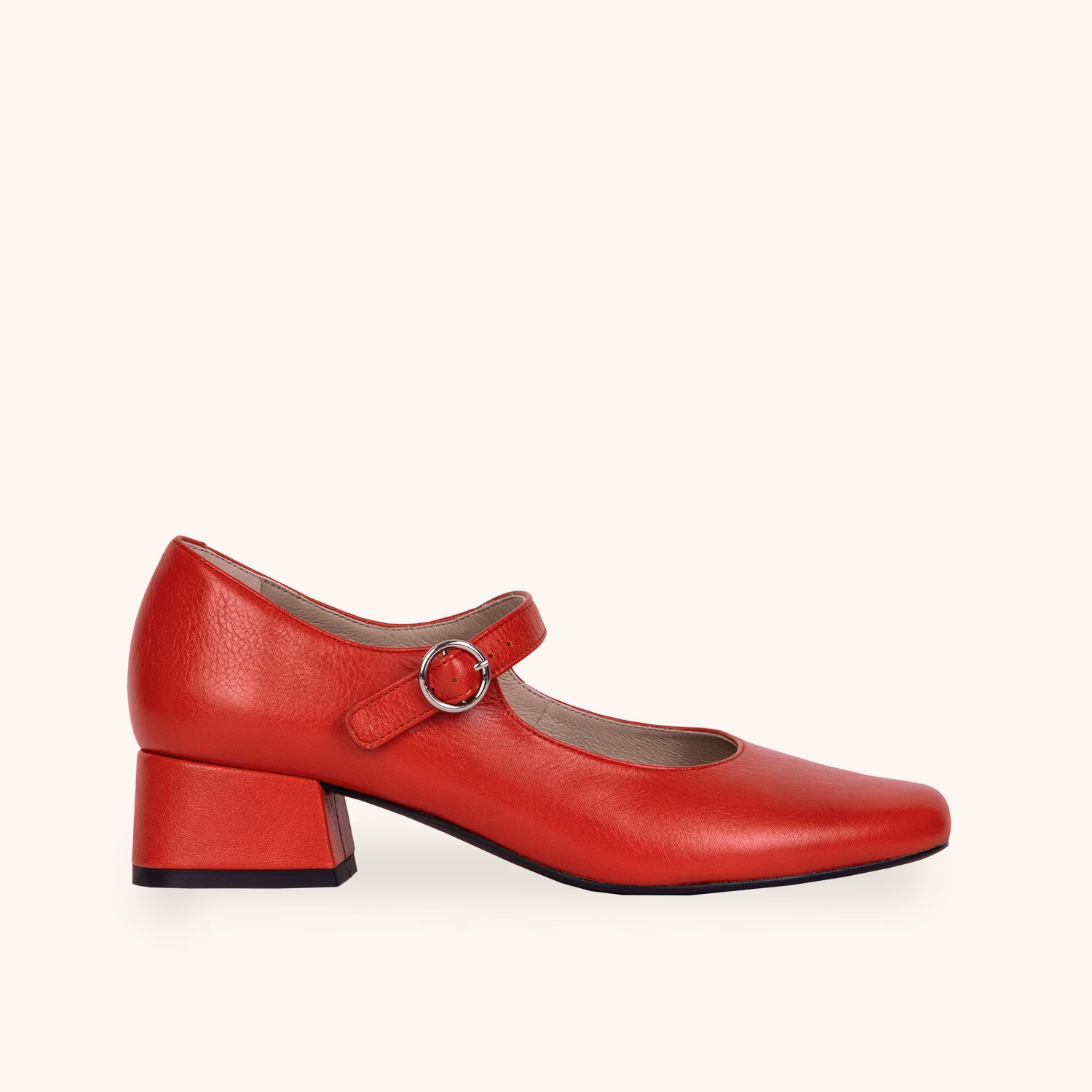 Czy buty Mary Jane są modne?