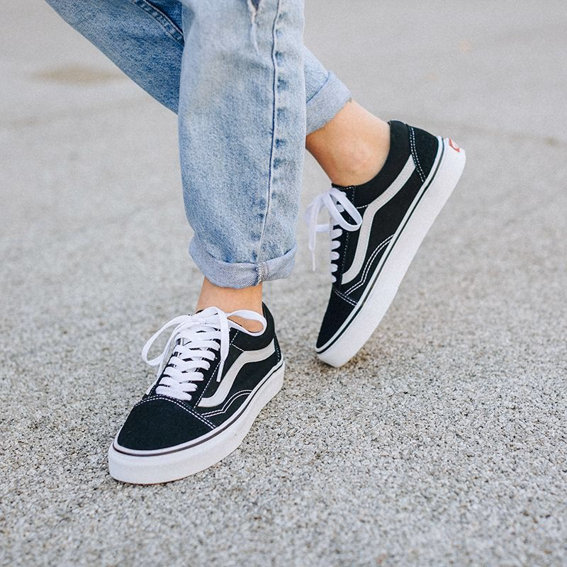 Jakie spodnie do Vansów?