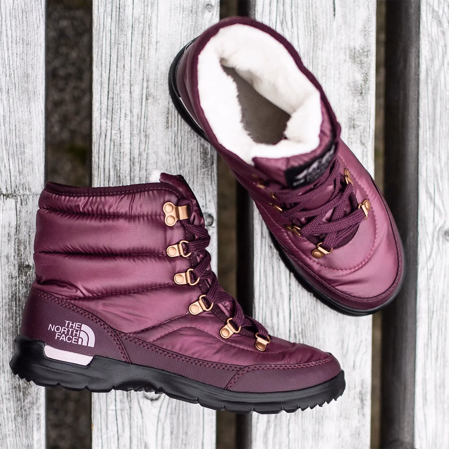 Jakie buty do chodzenia po górach zimą?