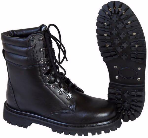 Czy buty wojskowe z blachą są wygodne?