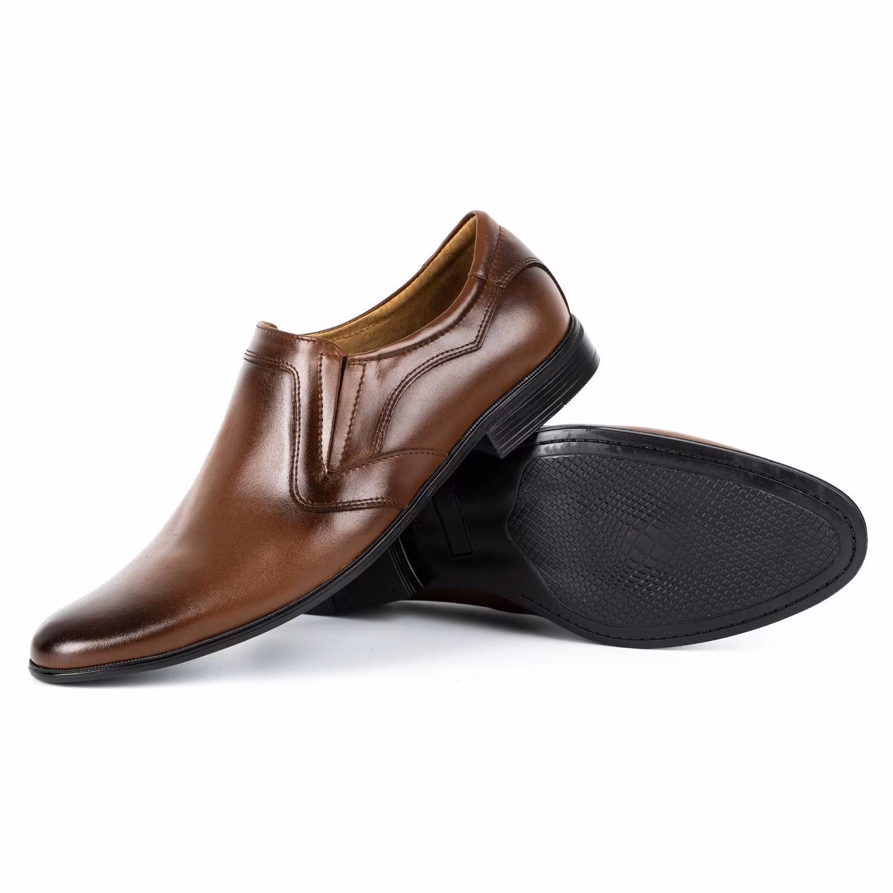 Jak nosić buty loafers męskie?