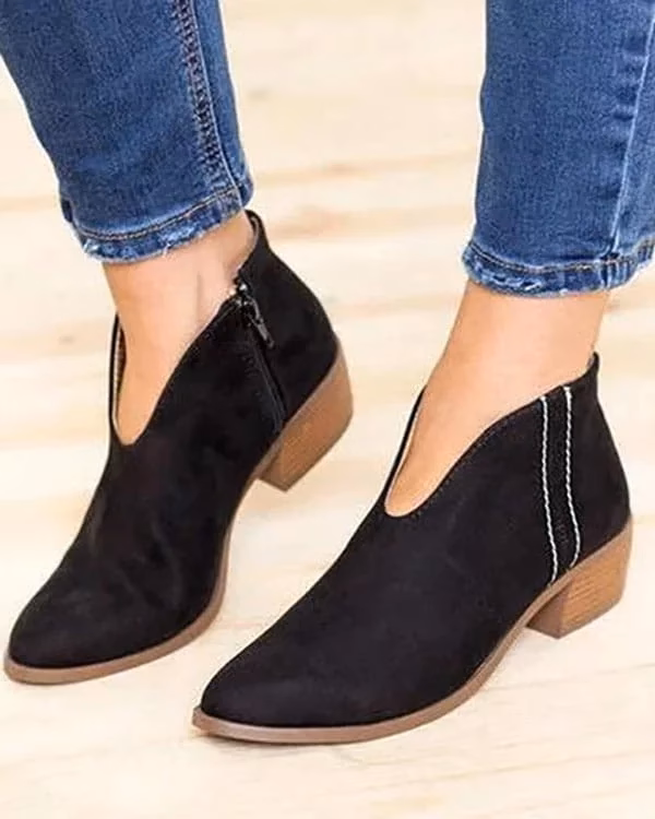 Jak nosić buty peep toe?