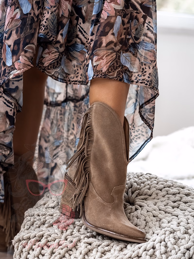 Jakie buty do sukienki na wesele?