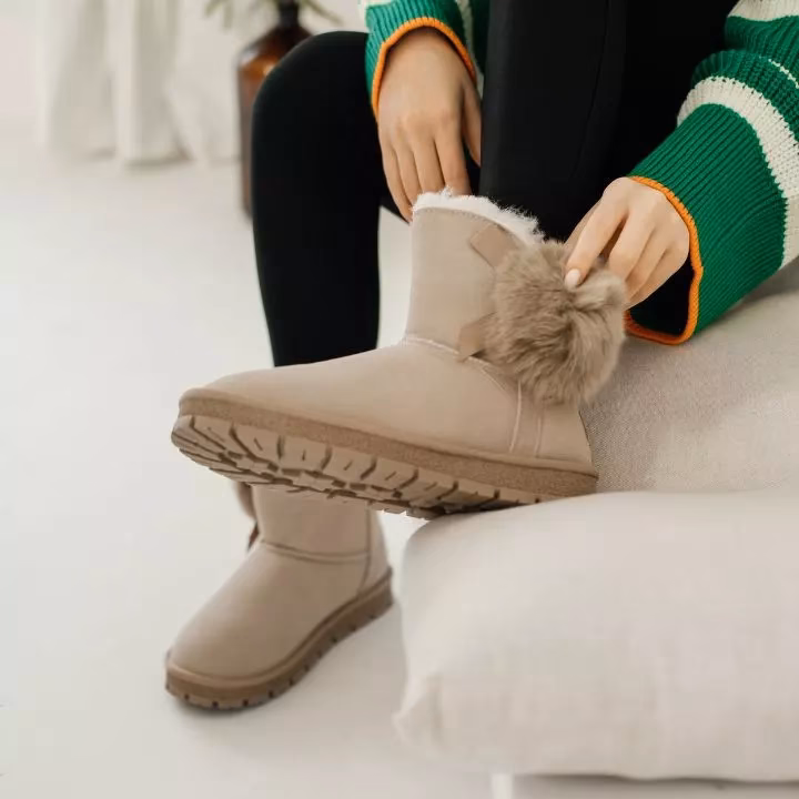 Jak nosić buty z futerkiem?