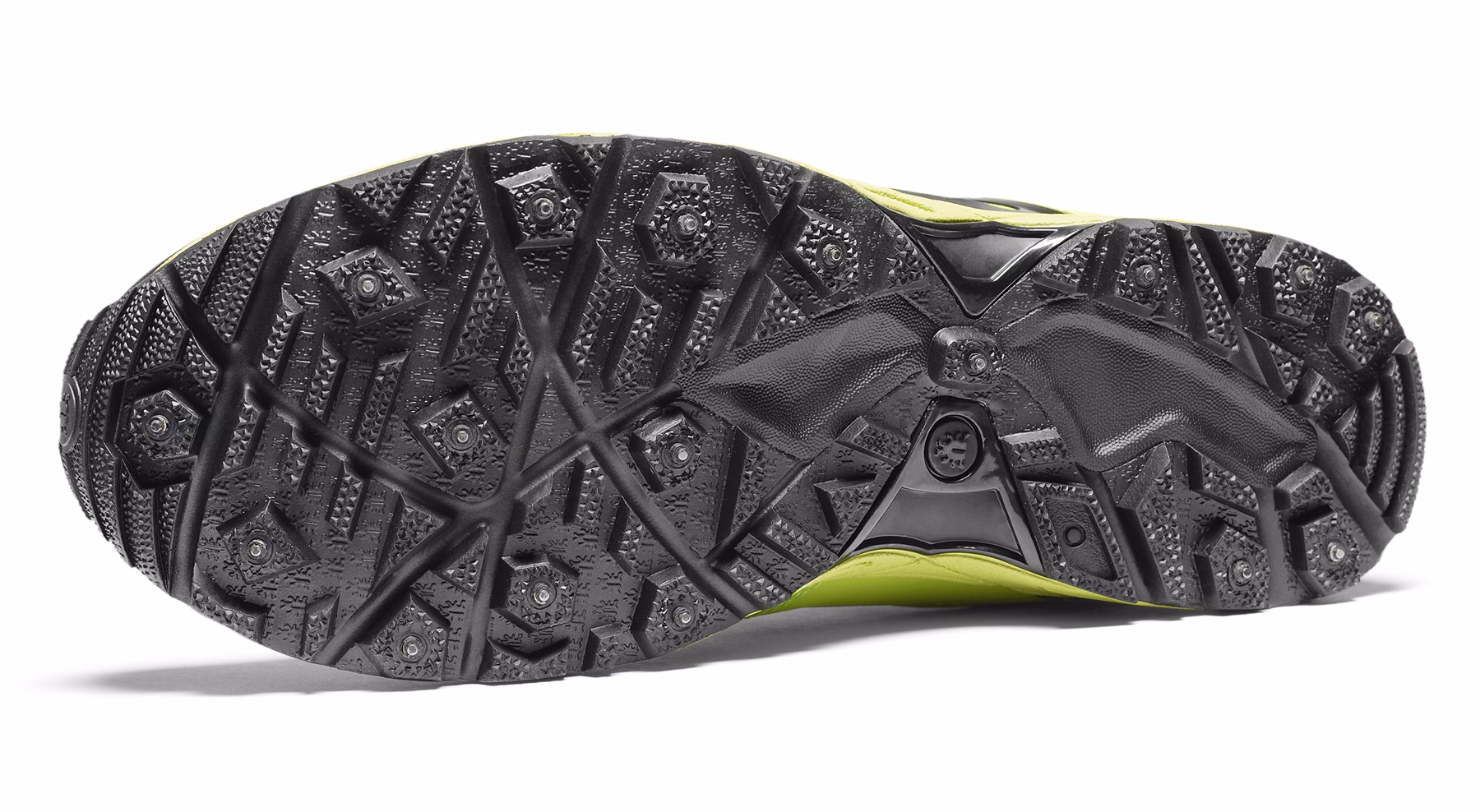 Czy buty z kolcami są dobre dla początkujących?