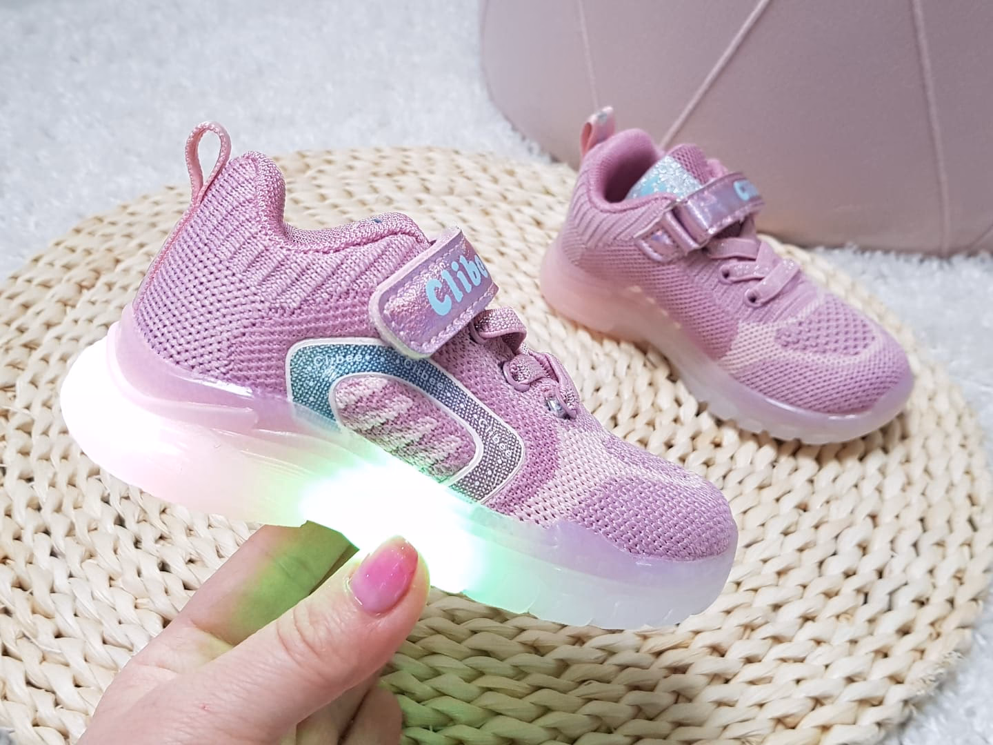 Od czego zależą modne buty?