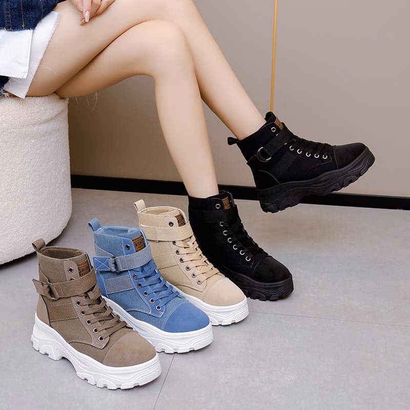 Jakie buty do spodni z szerokimi nogawkami?