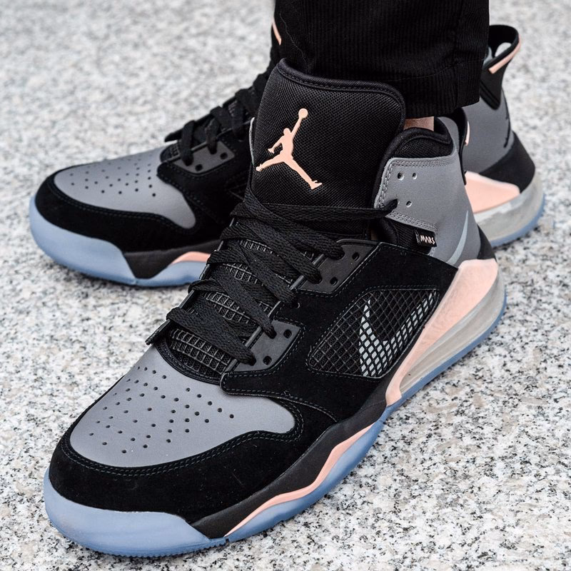 Jakie Jordany do chodzenia na co dzień?