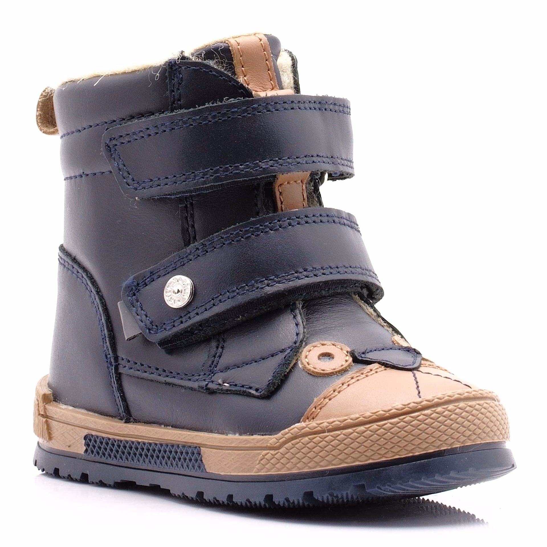 Jak dbać o buty zimowe dziecięce?