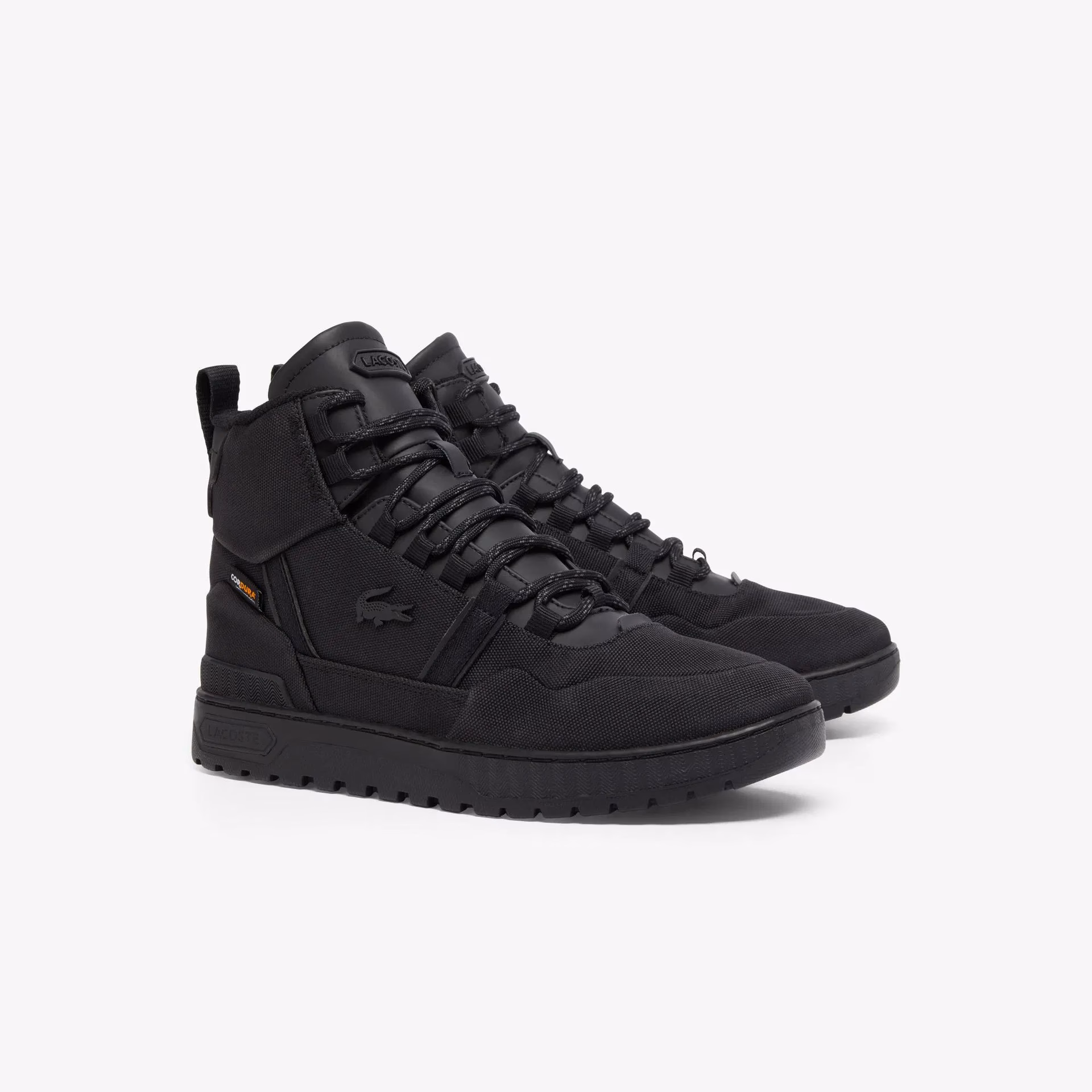 Jak dbać o buty zimowe Lacoste?