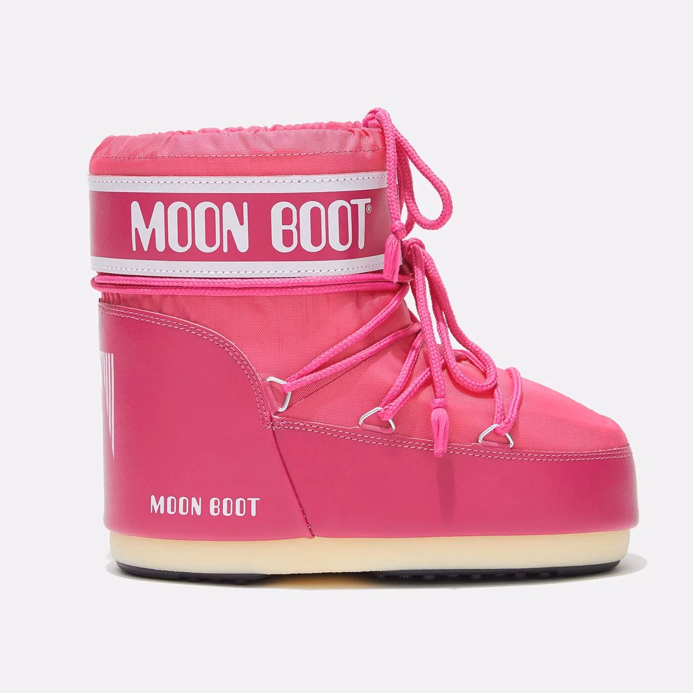 Czy buty Moon Boot są wodoodporne?