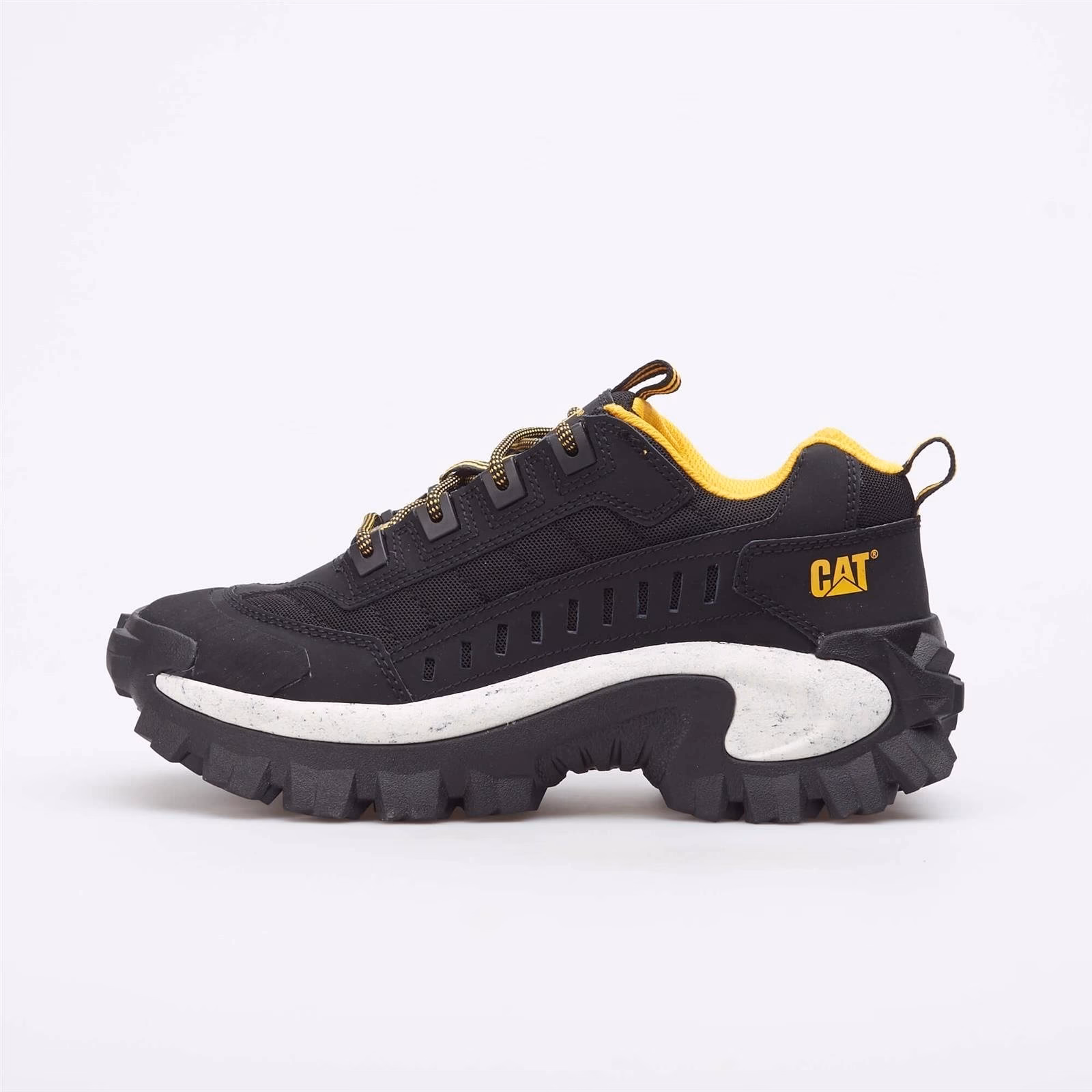 Jak dbać o buty Caterpillar?