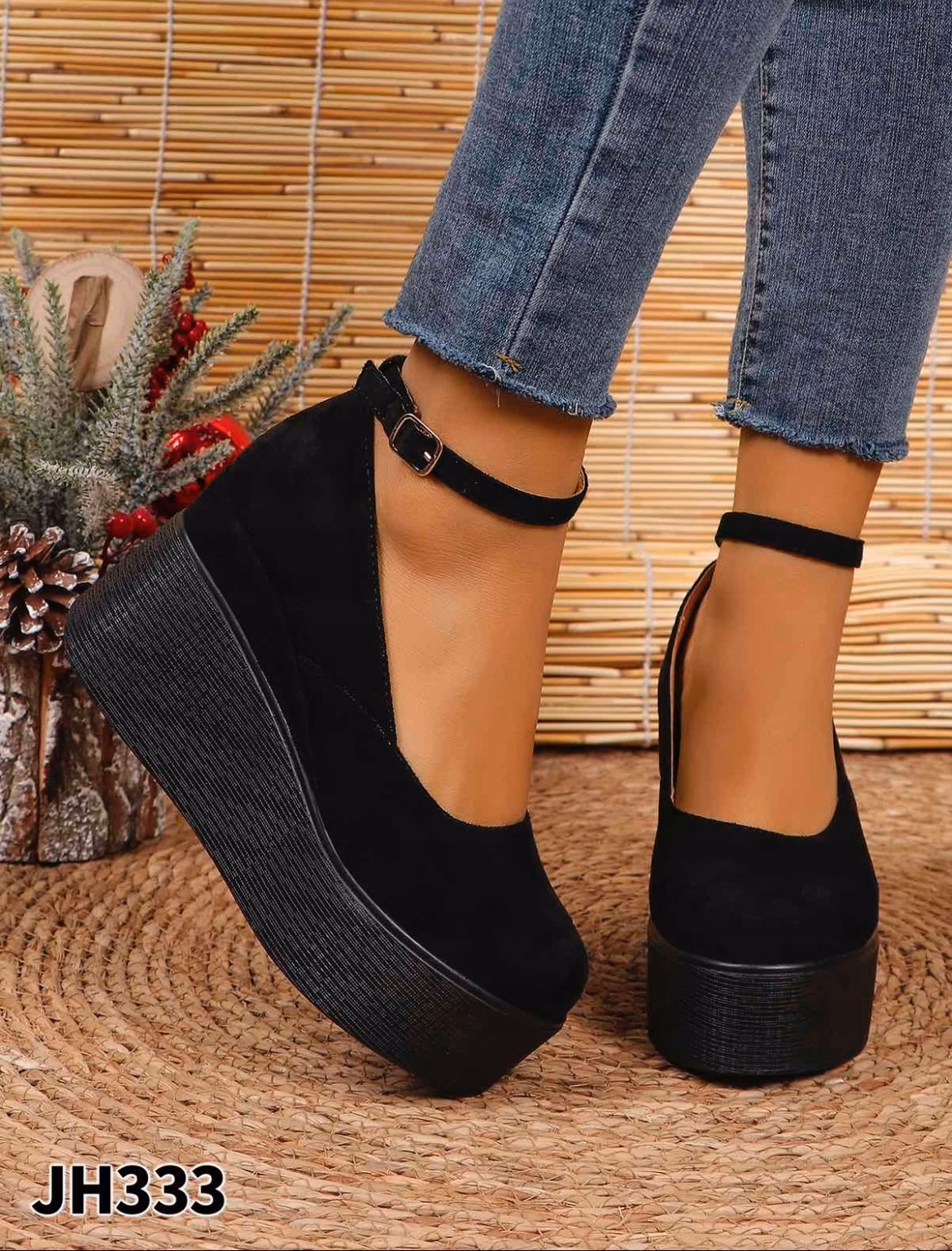 Do czego pasują czarne buty?