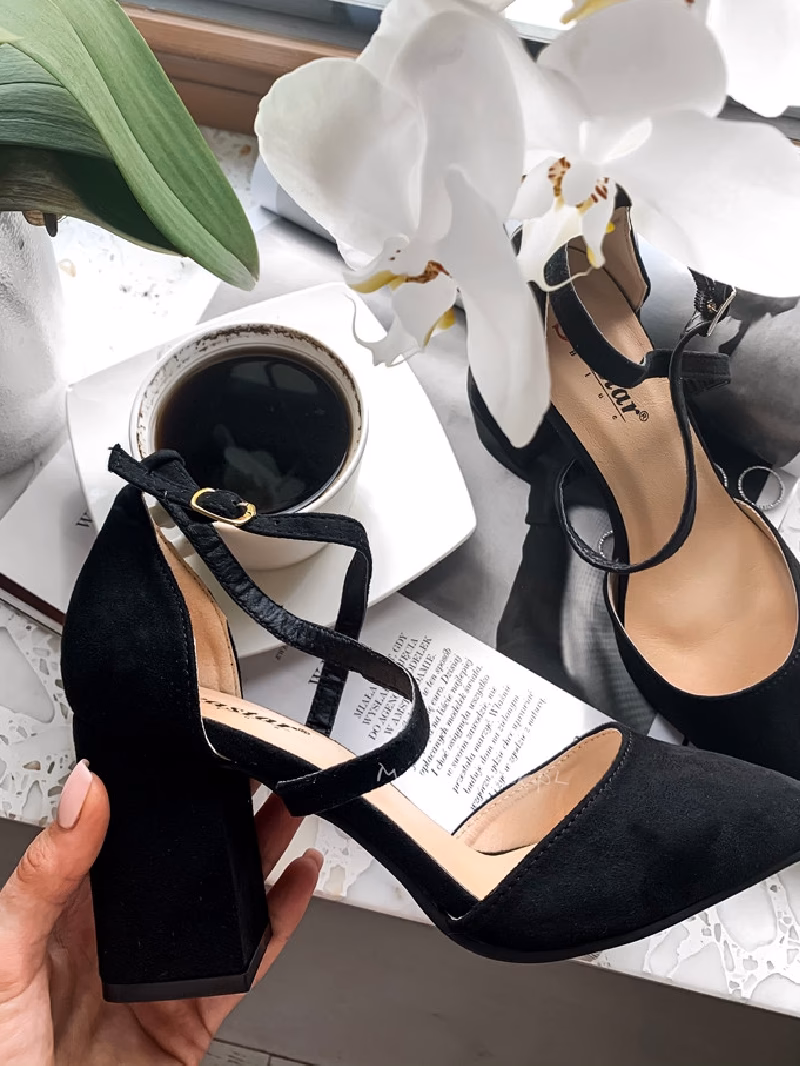 Do czego pasują buty na słupku?