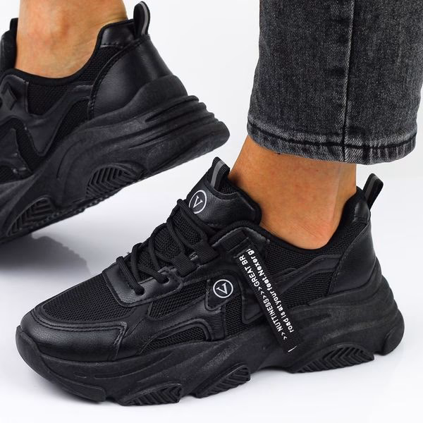 Jakie czarne buty sportowe wybrać?