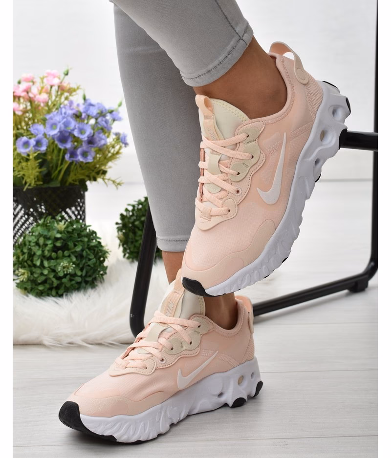 Gdzie kupić oryginalne damskie buty Nike?