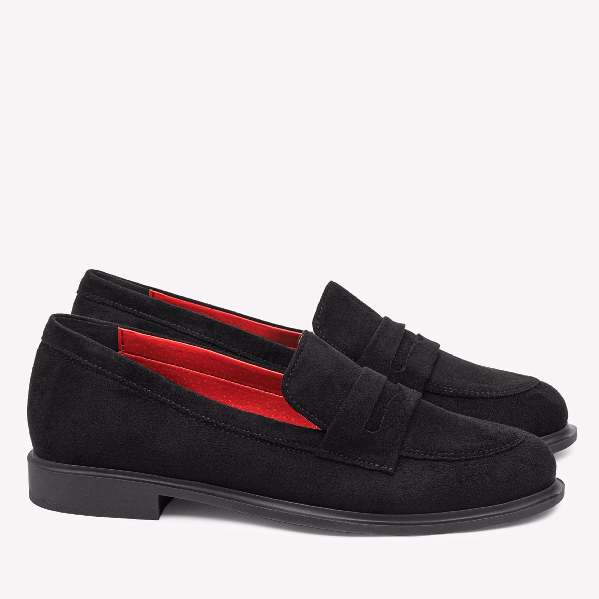 Jak nosić eleganckie buty damskie?