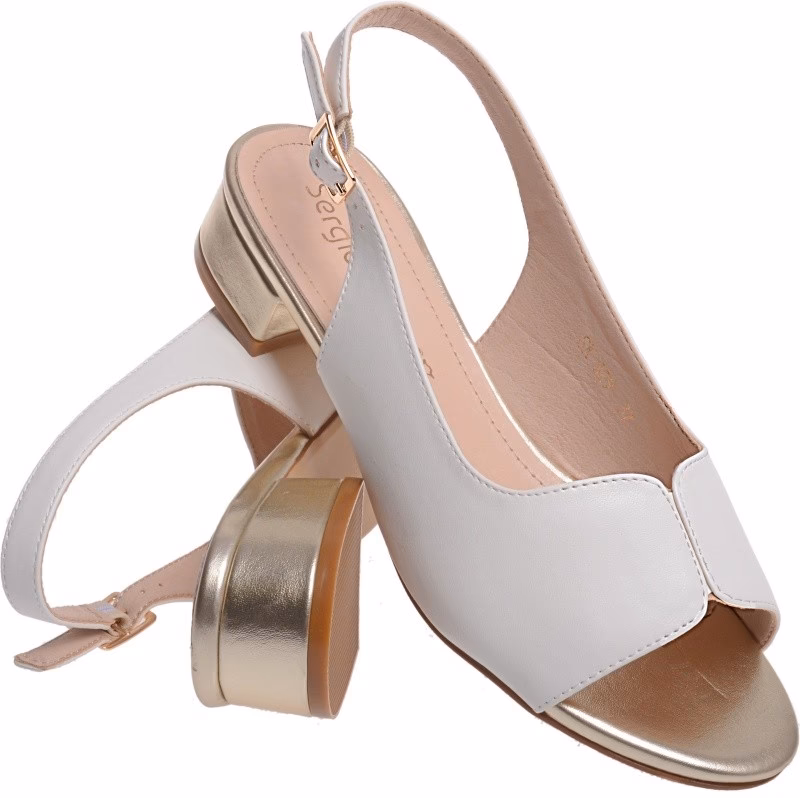 Jakie buty na szeroką stopę?