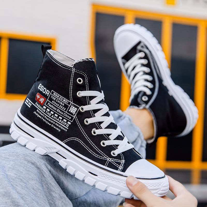 Jakie buty są modne do szkoły?