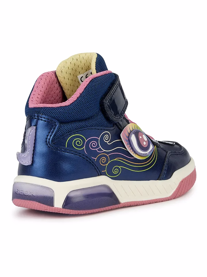 Z czego wykonane są buty Geox dla dzieci?