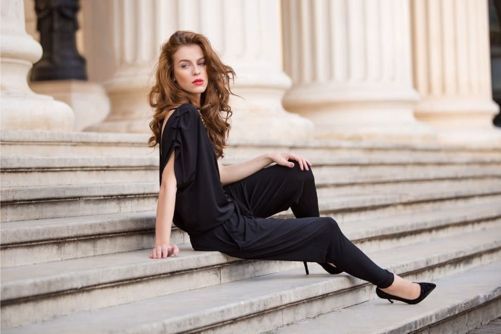 Kiedy można nosić kombinezon?