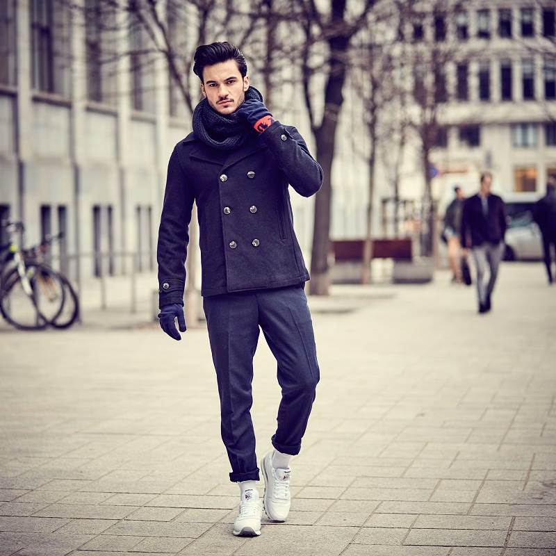 Jakie buty pasują do płaszcza męskiego?