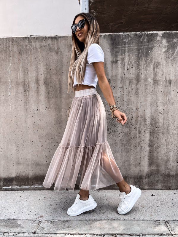 Jak nosić spódnicę tiulową na co dzień?