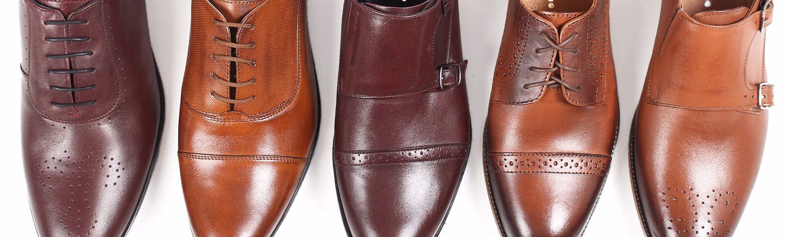 Jakie buty do garnituru na wesele?