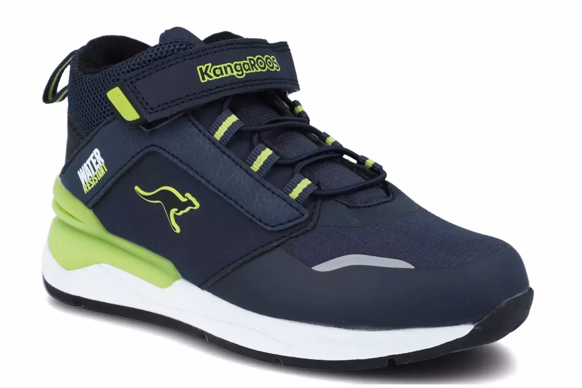 Na co zwrócić uwagę kupując buty dla niemowlaka?