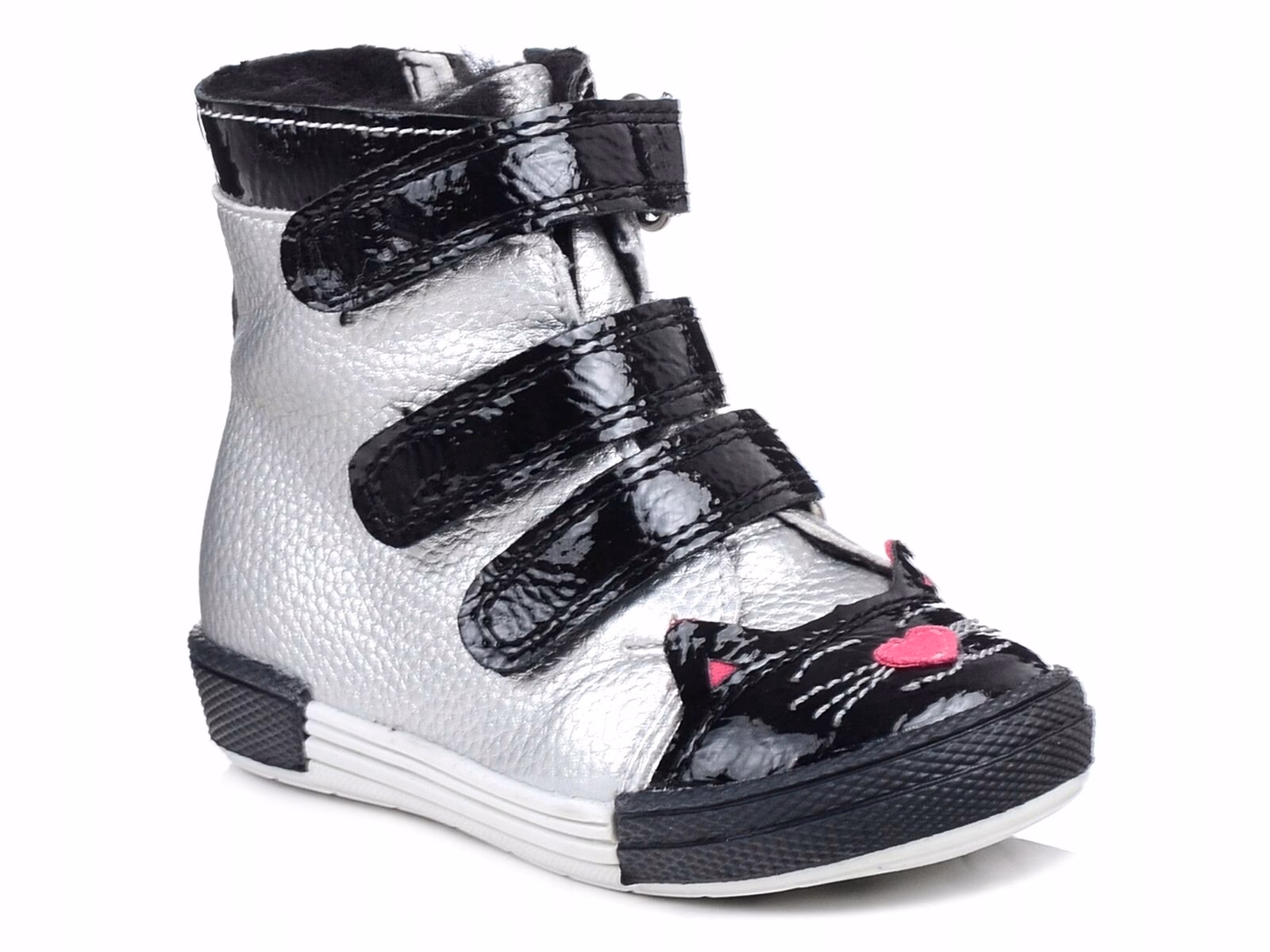 Jakie są najmodniejsze buty zimowe dla dziewczynki?