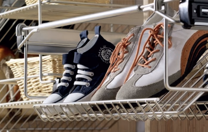Jak przechowywać buty w szafie, żeby zaoszczędzić miejsce?