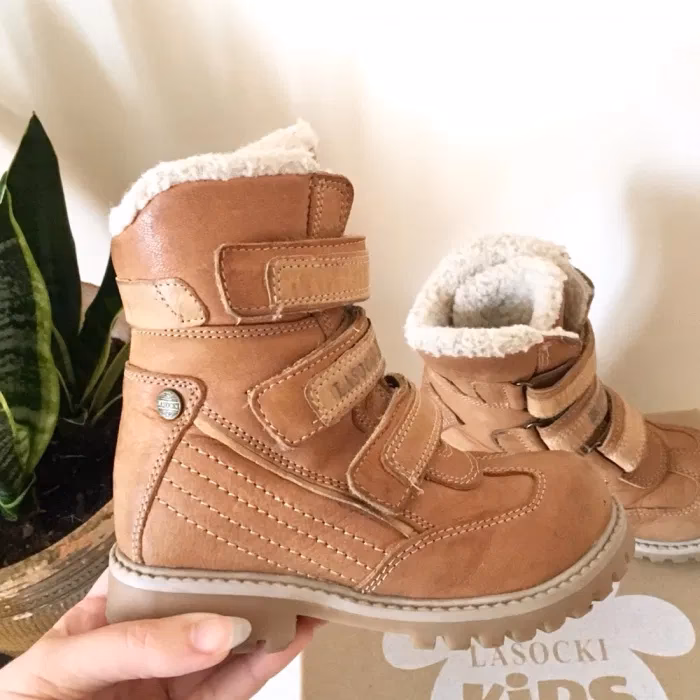 Jak dobrać rozmiar butów zimowych dla dziecka?