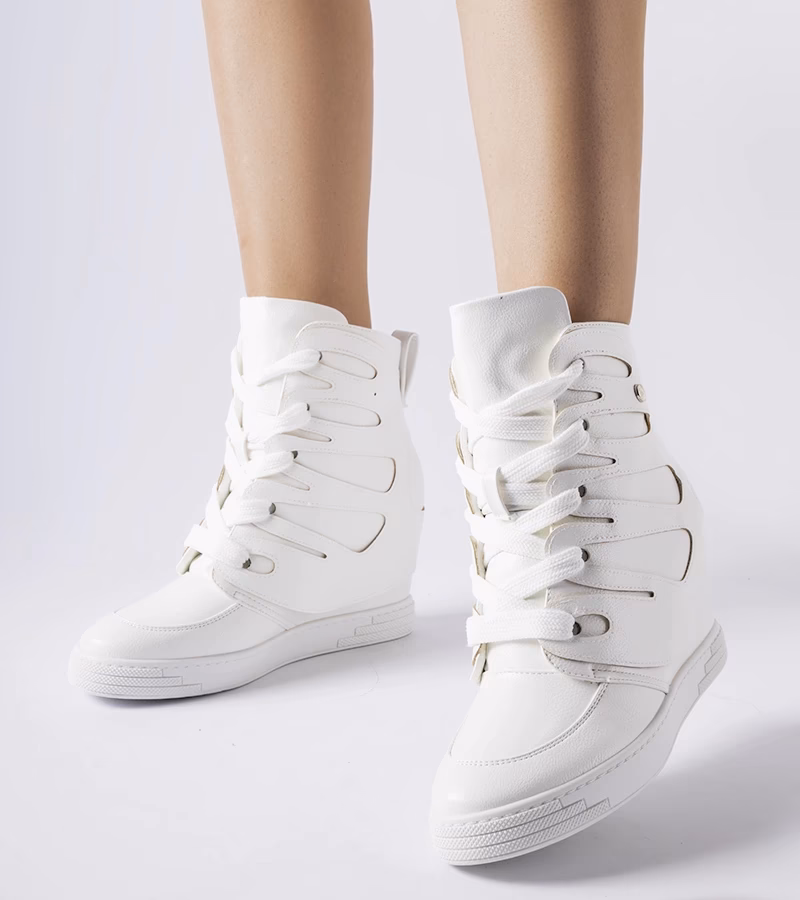 Jakie buty na lato są modne?