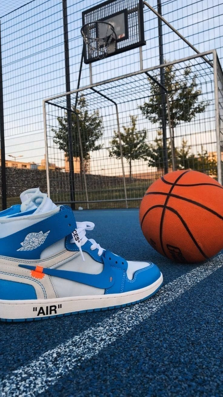 Dlaczego buty do koszykówki są drogie?
