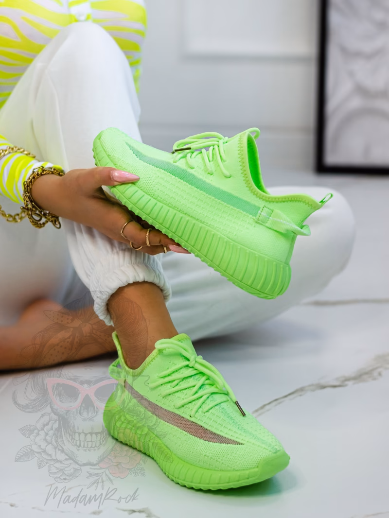 Czy neon jest modny?