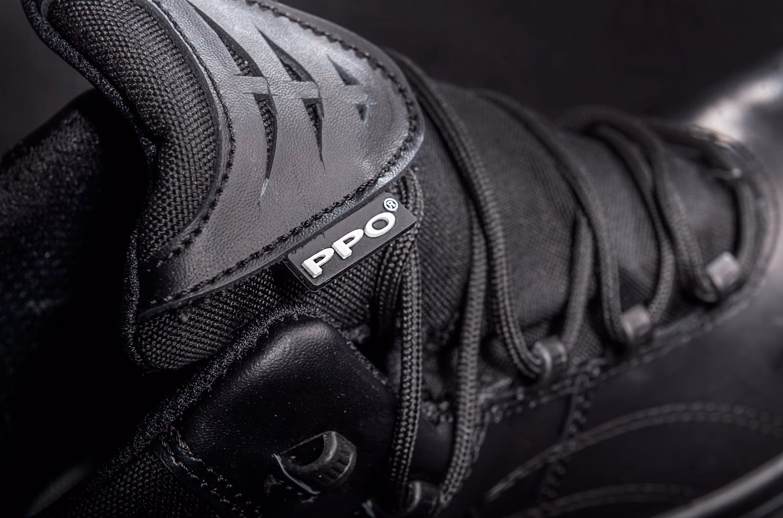 Jakie buty do pracy na budowie?