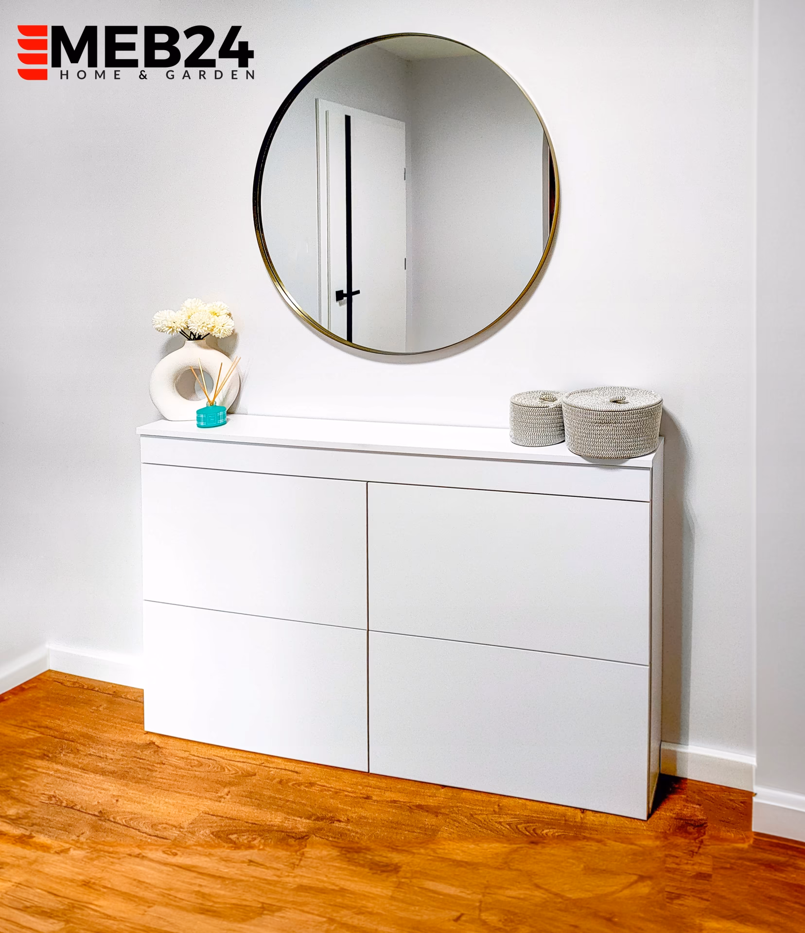 Jak wybrać szafkę na buty do małego przedpokoju?