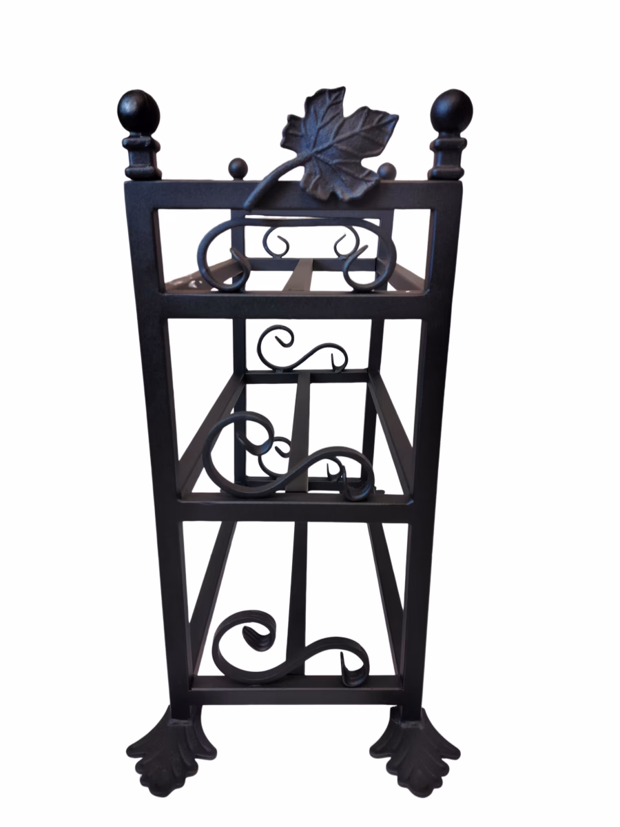 Jak dbać o półkę na buty kuta?