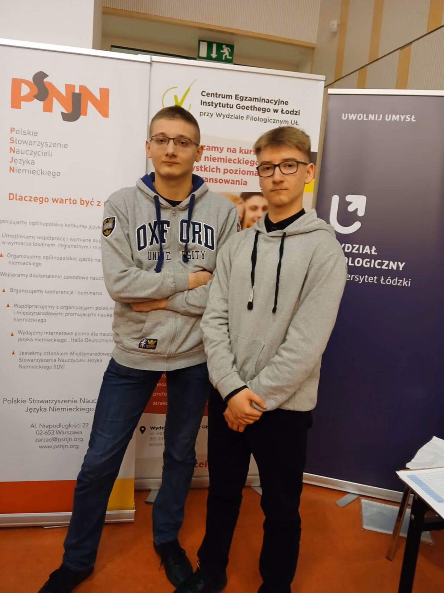 Jak się nazywają buty Klaudii?