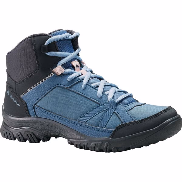 Czym się różnią buty trekkingowe od butów górskich?