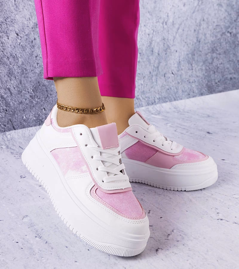 Do czego nosić różowe buty?